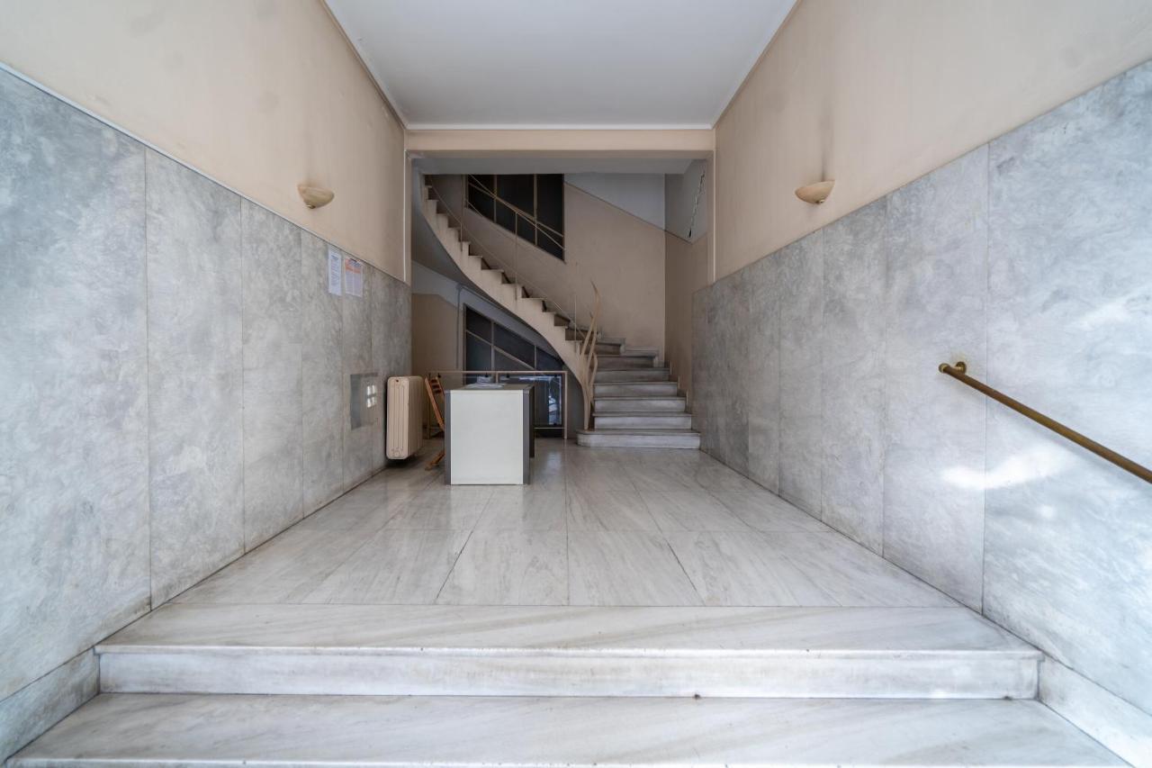 The Urban King Apartment Athens Exterior photo